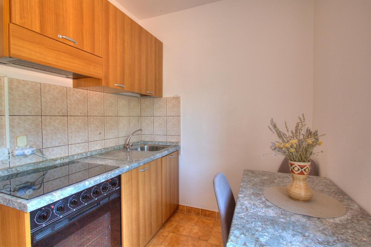 Anmarie Apartments Crikvenica Buitenkant foto