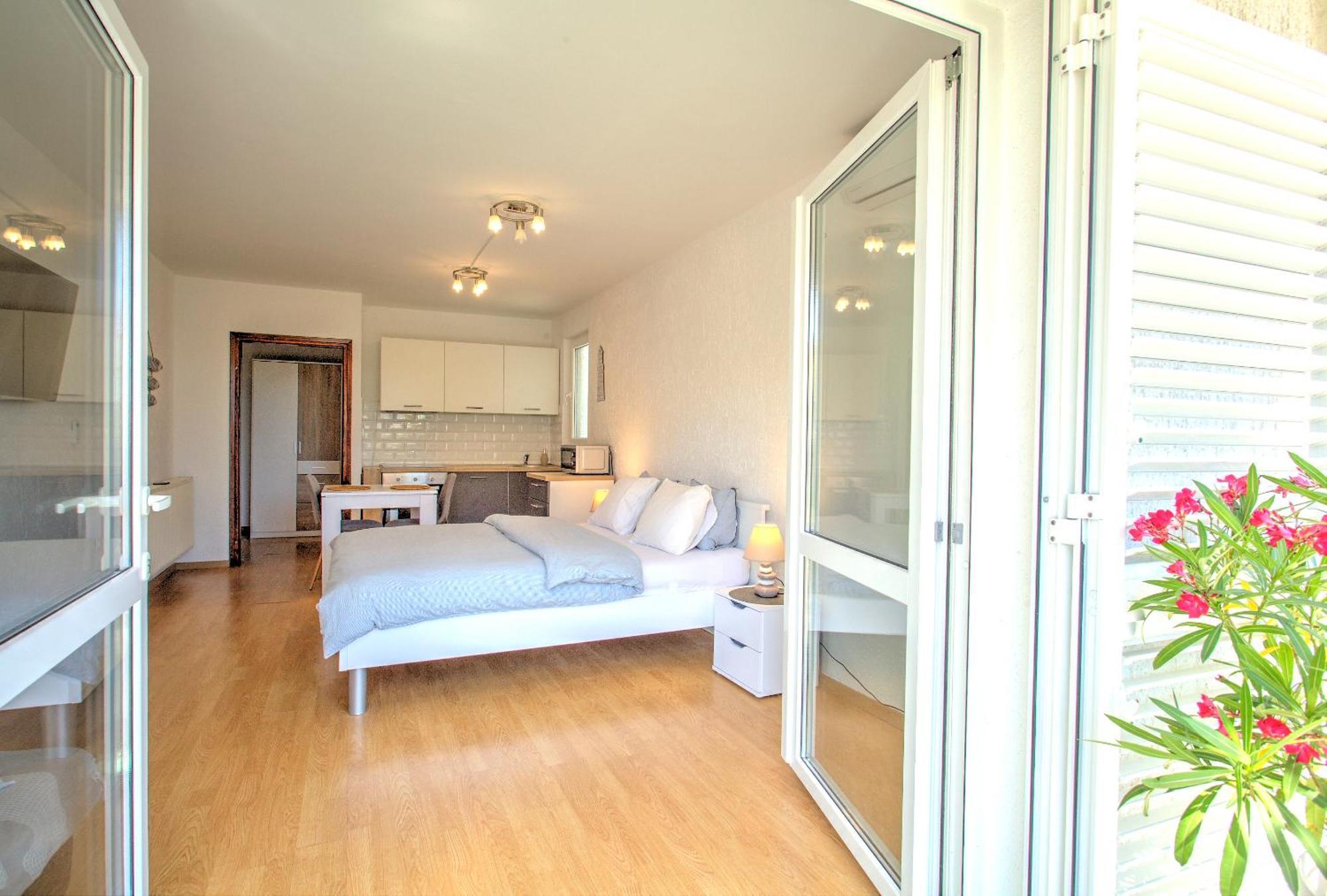 Anmarie Apartments Crikvenica Buitenkant foto