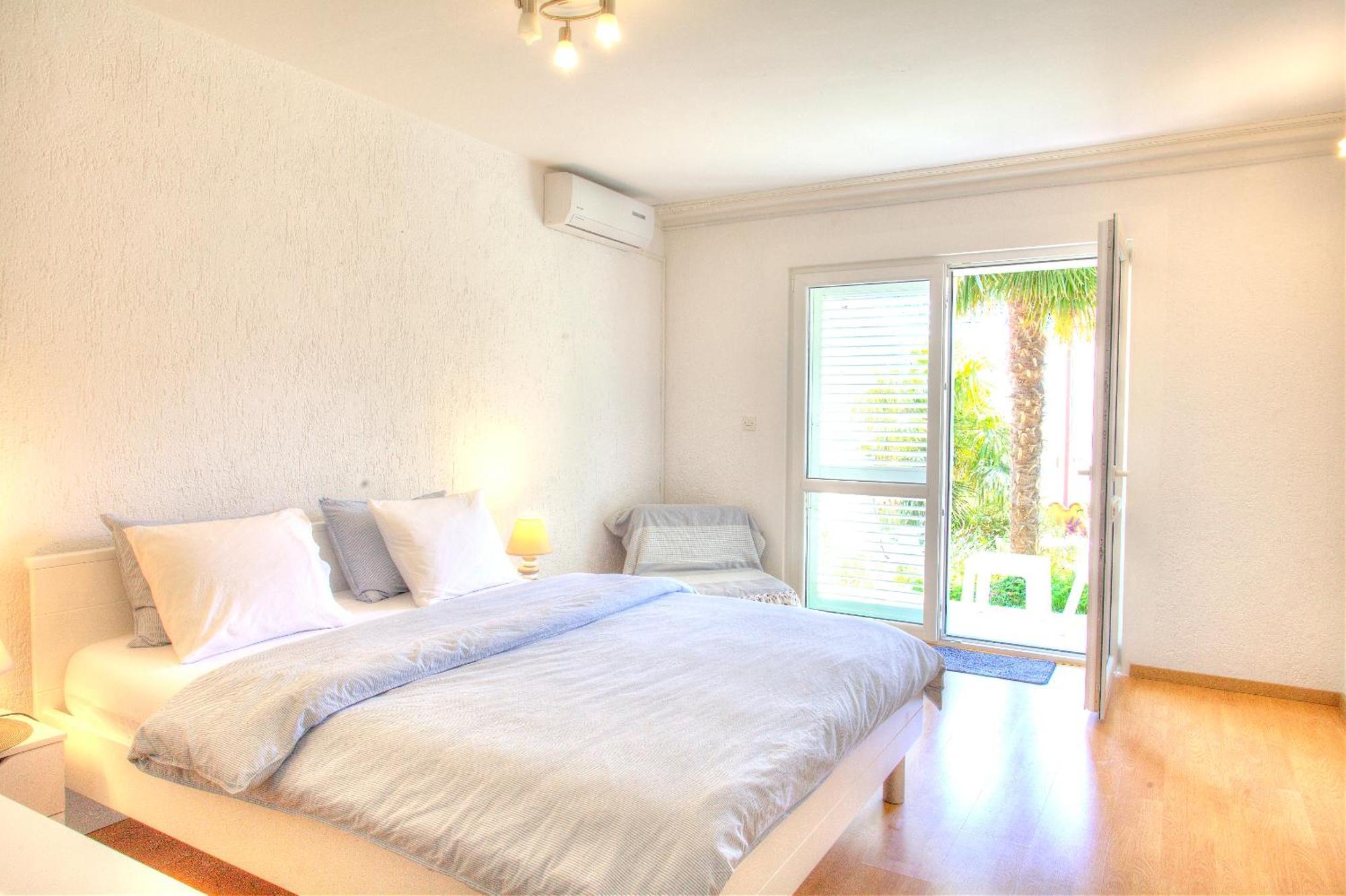 Anmarie Apartments Crikvenica Buitenkant foto