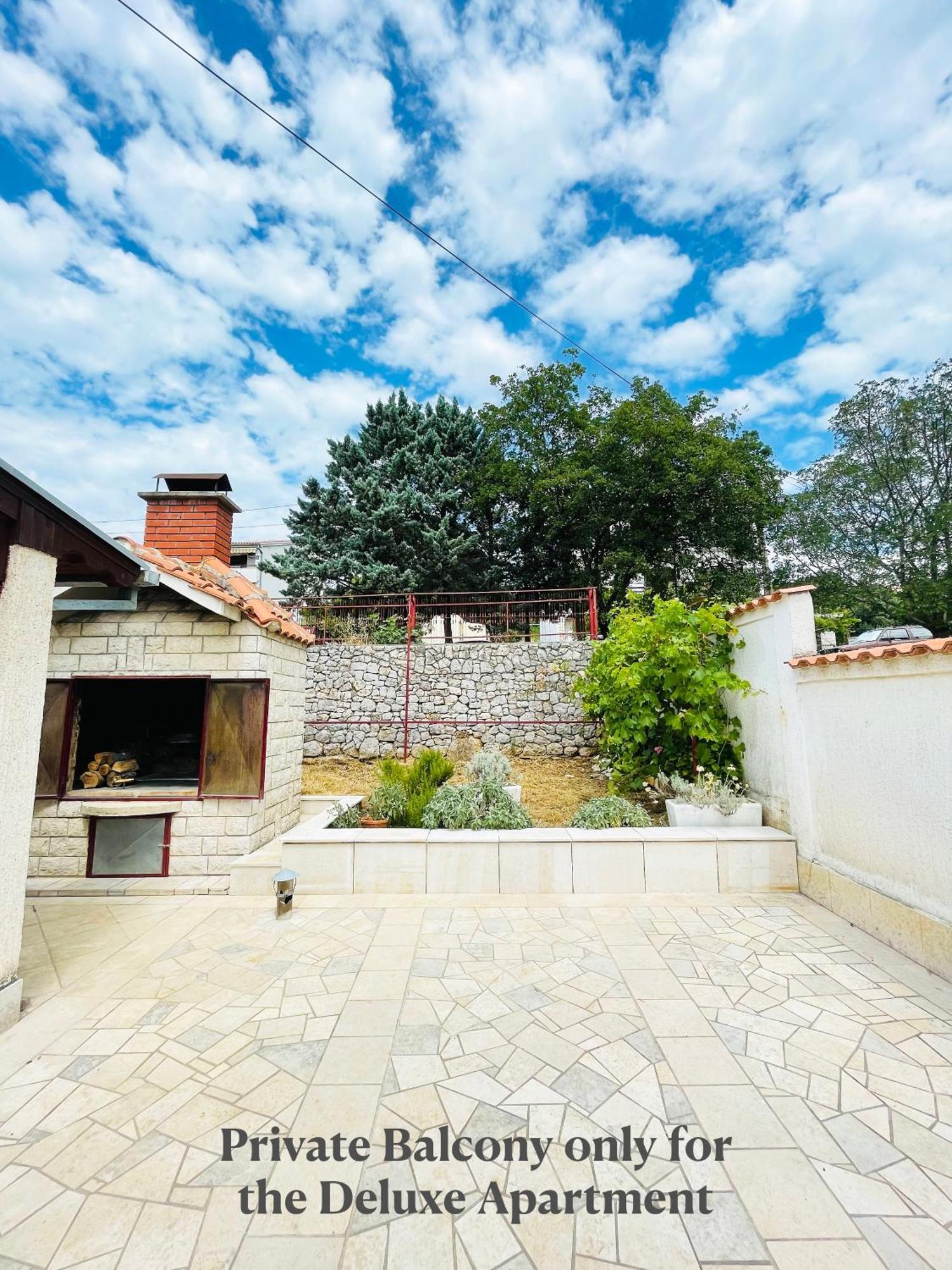 Anmarie Apartments Crikvenica Buitenkant foto